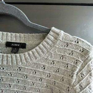 SOLD 🤍J Crew lightweight sweater